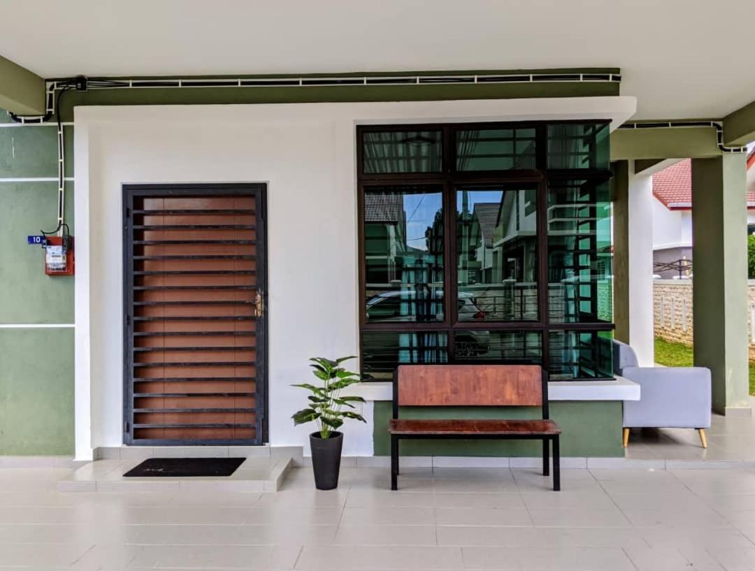Syifa Homestay Melaka Malacca Exterior foto
